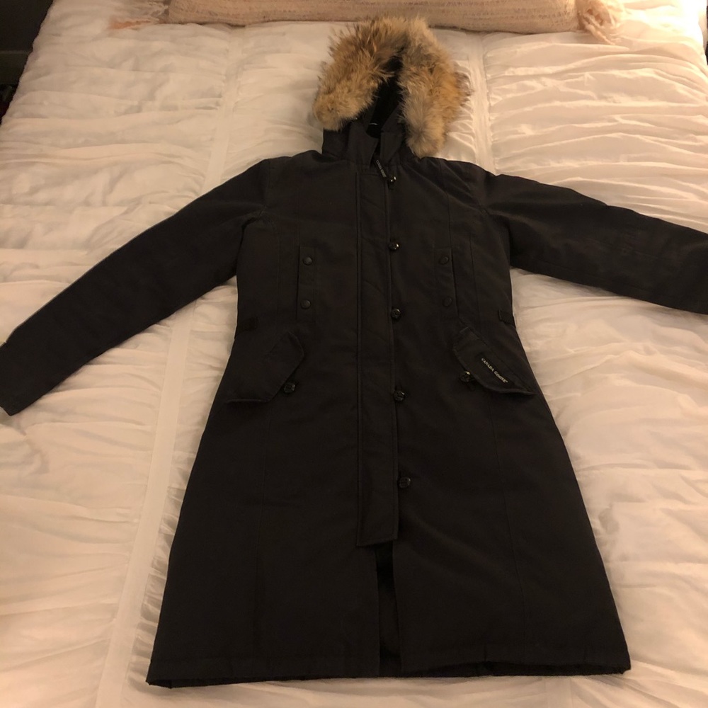 Women’s Canada Goose Kensington Parka